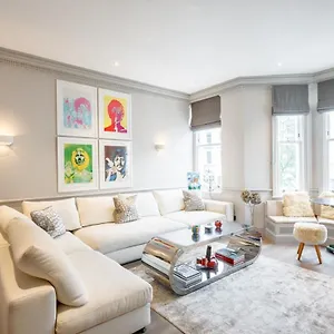 Exquisite 3brs Maisonette Located In Chelsea London