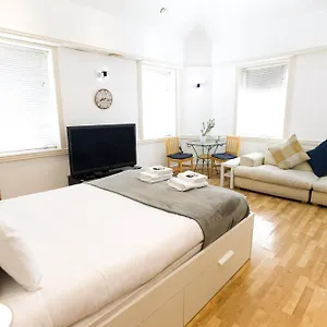 Charming With Good Wifi, 5 Min To Baker Str London