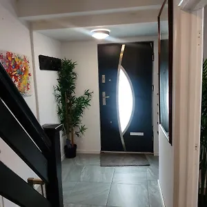 Apartment Quibid Homestead Haven Qs017