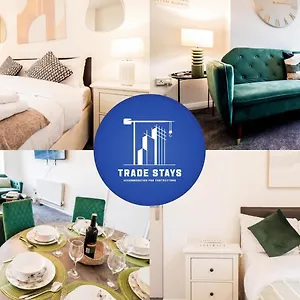 Stylish 3-bedroom Maisonette In Clapham *
