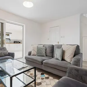 Comfortable Holiday home Crayford