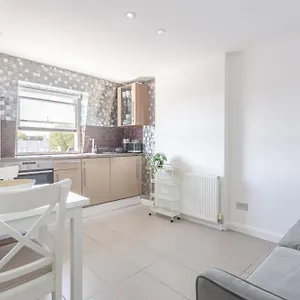Gloucester Terrace *
