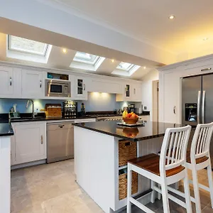 Vakantiehuis Veeve - The Barnes Family Haven *