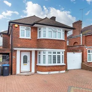 Aryas Homes London - Holiday home Edgware
