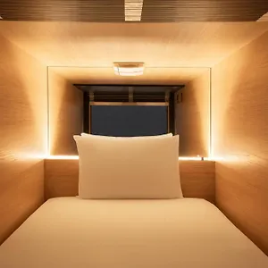 Capsule hotel Zedwell Capsules Piccadilly London