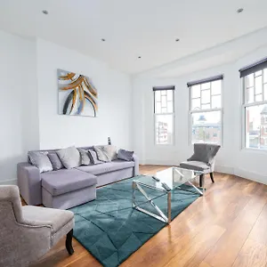 Stunningly Luxurious Apartment *