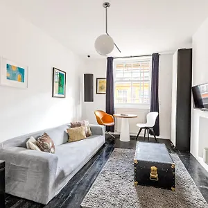 Covent Garden Gem - Charming 1 Bedroom Flat Apartment *