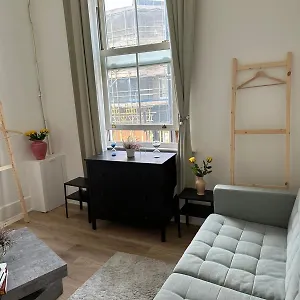 Homestay Islington