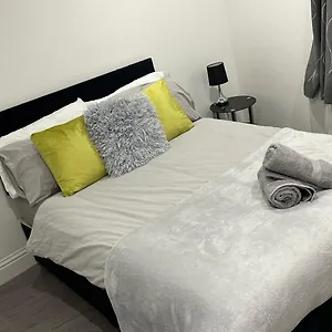 Sleek Sleeps 6 Sunset Views Family Friendly Wallington