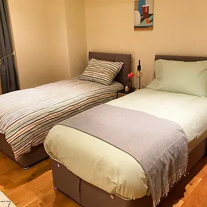 Brand New Prime Location * London