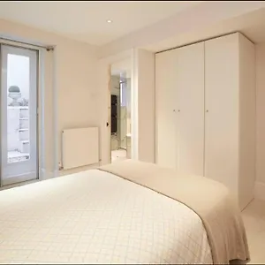 Apartment Charming Flat In Knightsbridge