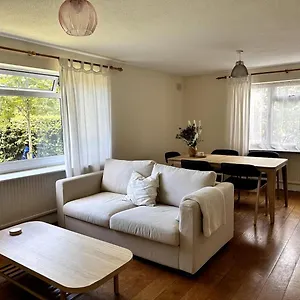 Jonathan Court Apartment