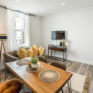 New Refurbished Flat-kensington-hamersmith-olympia Exhibition