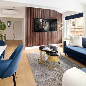 Luxury 3 Bedroom In Marylebone *
