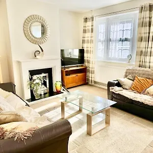 Spacious 2bed House In Clapham Common Apartment *