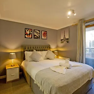 Imperial Meridian Place