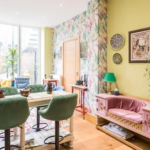Lux Apartment London