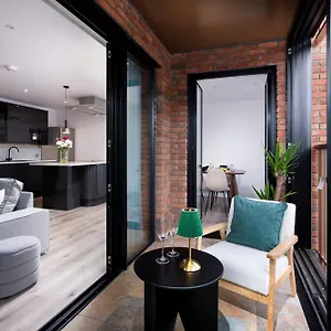 Fulham Luxury High-spec With Large Balcony, Location, Near Fulham And Chelsea Stadiums London