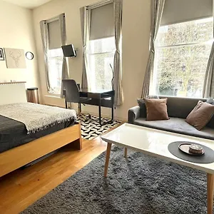 Flat In Centre Of