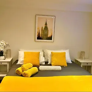 Canada Water Private 2 Beds Flat * London