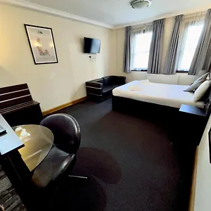 Epsilon Hotel