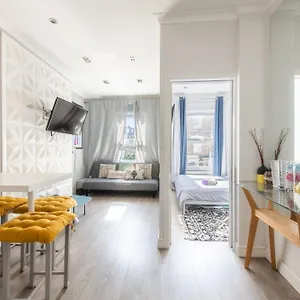 Apartment Stylish Flat In West Hampstead