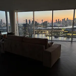 Excel Luxury With Amazing View * London
