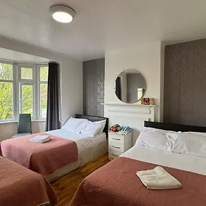 Hotel Denzile *