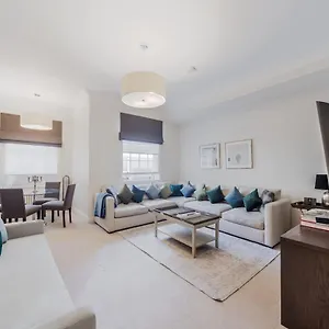Estatesmen Mayfair London