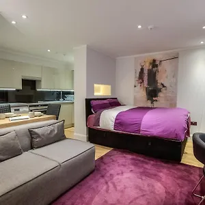 Apartment Eson2 / The York Street Nest