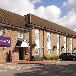 Premier Greenford Hotel