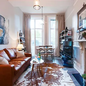 Kensington - Warwick Road Apartahotel 3*