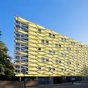 Newington Court * London