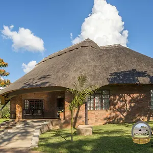 Manna Lodge *