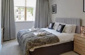 Hotel City Marque Lambeth North Serviced *