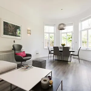 Luxurious Hampstead With Gorgeous Garden London
