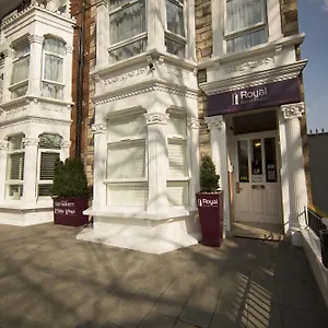 Royal 2 Hammersmith Гостевой дом
