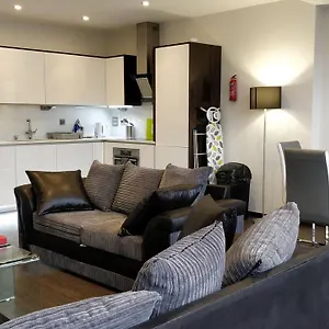Access Tower Hill Apartment