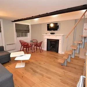 Apartment Loft Piccadilly Circle