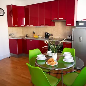 2, Opera House By Indigo Flats *