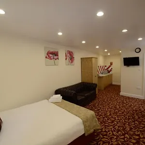 Premierlux Serviced *