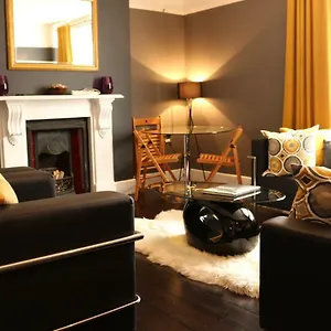 Hanway Place Apartment London
