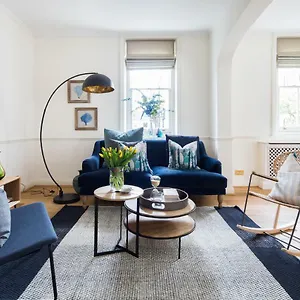 Cornwall Gardens By Lime Street London