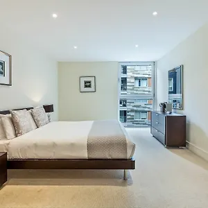 Lanterns Court By Bridgestreet Apartment *