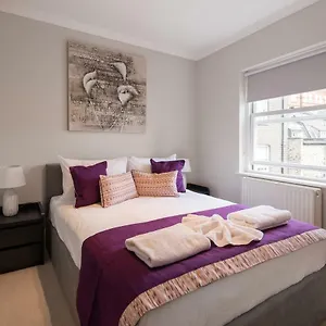 One Bedroom High Street Kensington * London