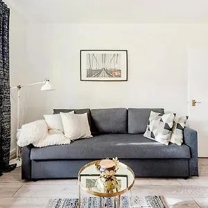 Cs Bayswater Apartment London