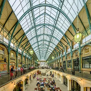 Holiday home Magical & Charming 8 Covent Garden Townhouse London