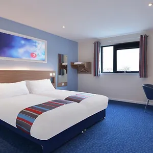 Travelodge London Barking 3*