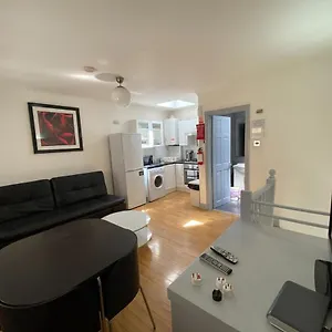 Apartment Shoreditch Two London