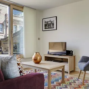 Apartment Lambeth North One